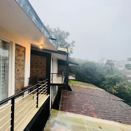 Red Stone Villas Coorg Madikeri Buitenkant foto