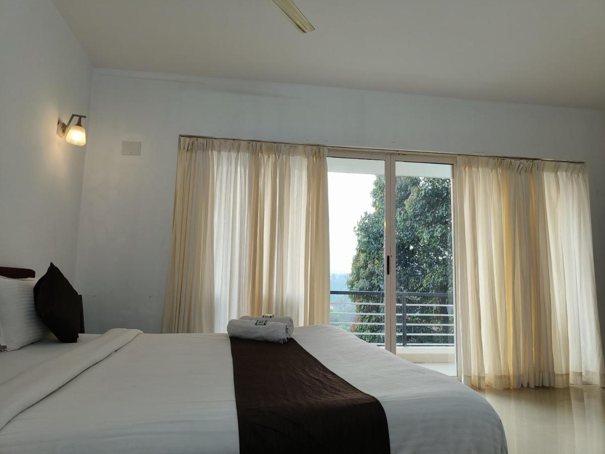 Red Stone Villas Coorg Madikeri Buitenkant foto