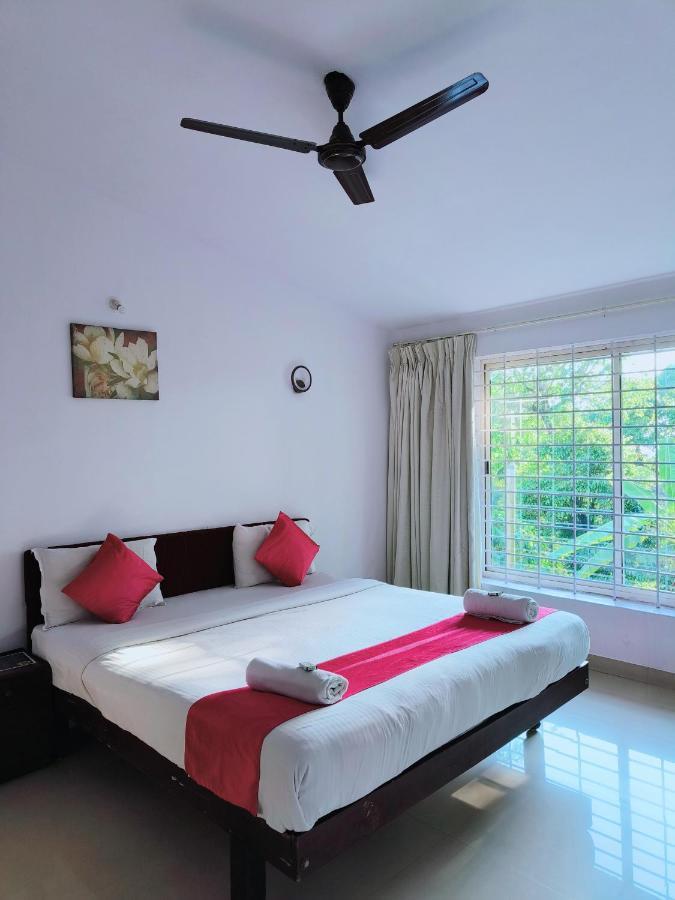 Red Stone Villas Coorg Madikeri Buitenkant foto