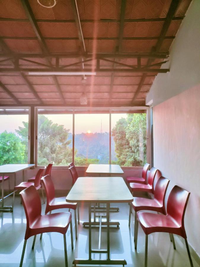 Red Stone Villas Coorg Madikeri Buitenkant foto