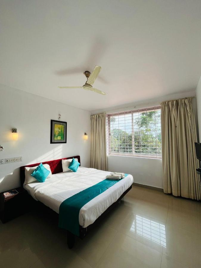 Red Stone Villas Coorg Madikeri Buitenkant foto