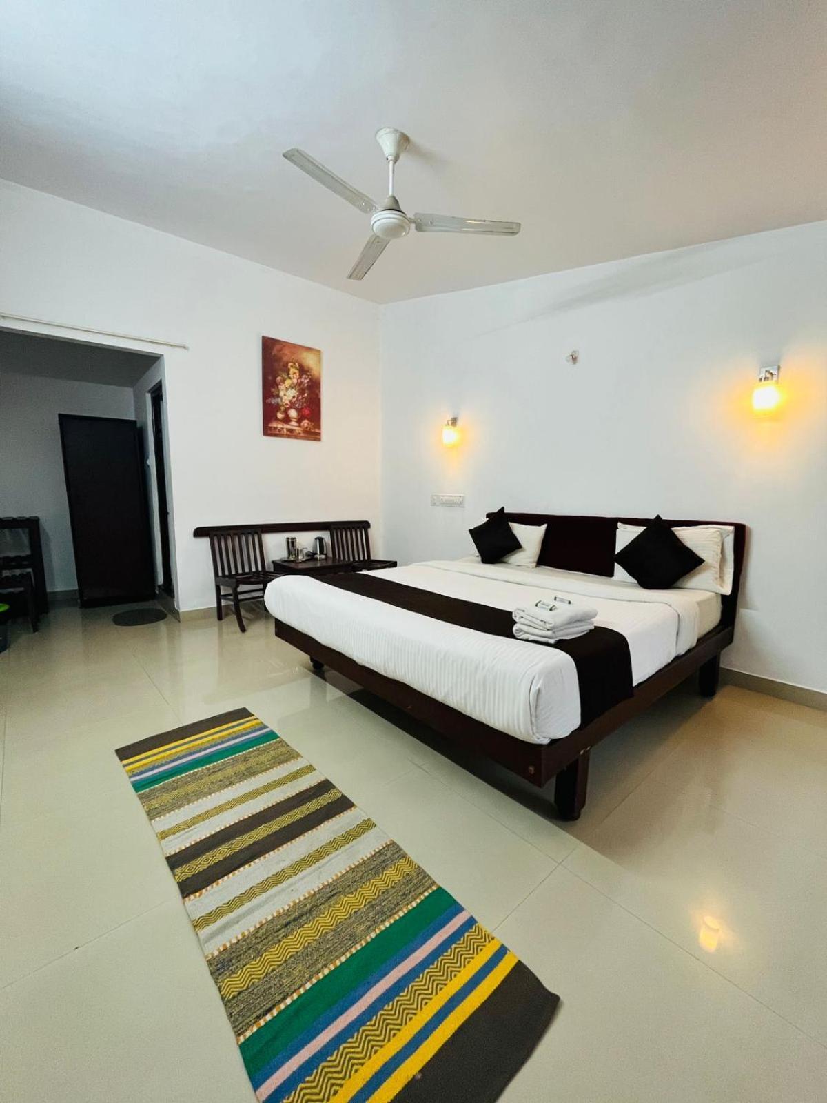 Red Stone Villas Coorg Madikeri Buitenkant foto