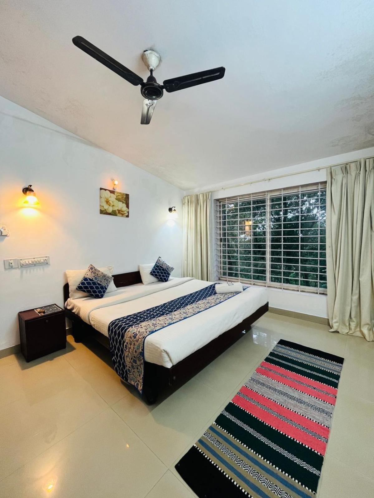 Red Stone Villas Coorg Madikeri Buitenkant foto
